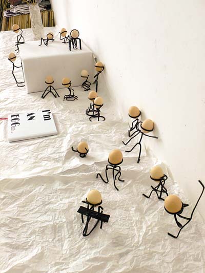 看一群功夫雞蛋打天下