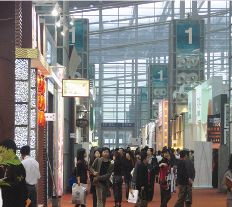 ���ڇ��H�Ҽ���ˇչ������Ļ