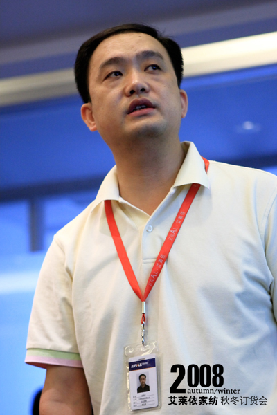 ���R���ﶬ��Ʒӆ؛���A�M�e��