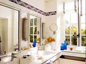 ����b���Đ�(��i)��ԡ��