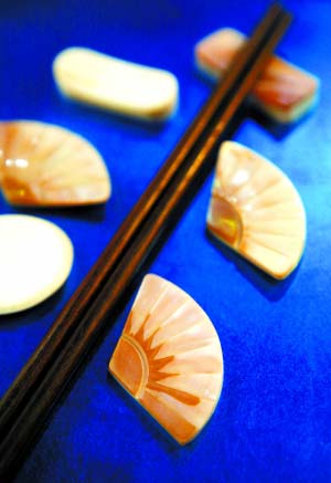 ���������������c�Y�����L��