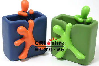 �l���g�ﳬ����ЦС����