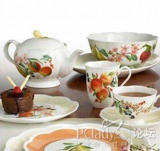 С�YŮ�˶��۵��L(f��ng)��;�