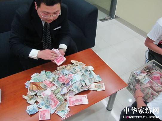 依諾雅“浦江愛心活動”圓滿成功