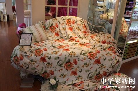 圣路易絲秋冬新品—花舞飛揚