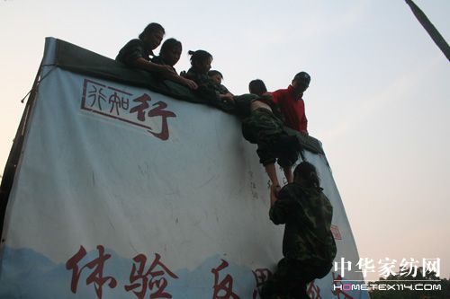 �������ң��۟��F�