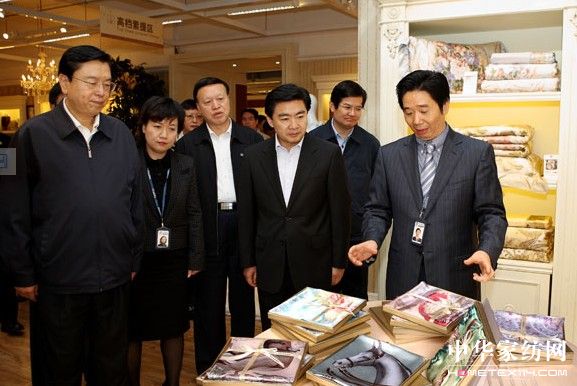 ���½�ҕ�츻�����J����I����