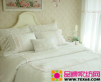 浪漫白色床品打造時尚家居生活