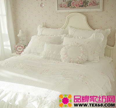 ������ɫ��Ʒ����r(sh��)�мҾ�����