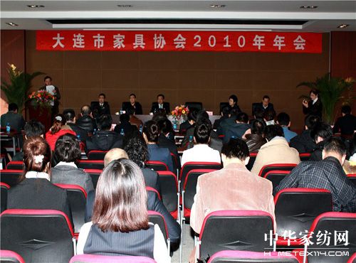 ���B�мҾ߅f��2010�����¡���e��