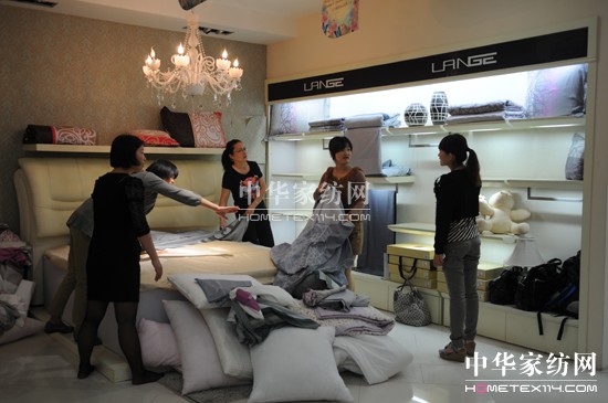 藍(lán)鴿家紡金牌店長培訓(xùn)第二季