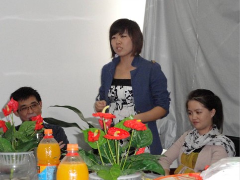 凡語舉辦第四期讀書會及生日分享會