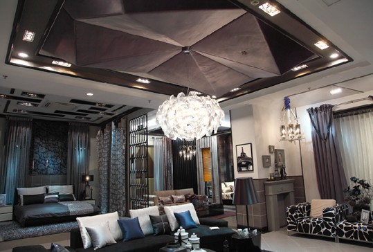 ־�_���H�Ҿ��w��^ʢ���_�I