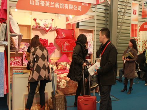 ��ܽ�m��ɽ���߁���һ֦��