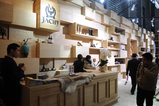 94����ᘕ���������Ƥ�۾����Aǰ��