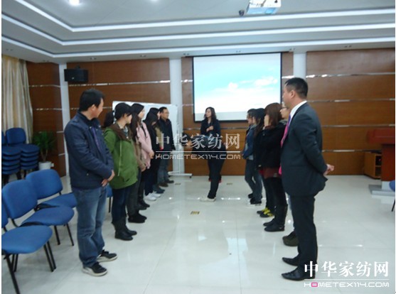 ���z�Ҽ����̄�(w��)�����㉺������Ӗ(x��n)�����_(k��i)��