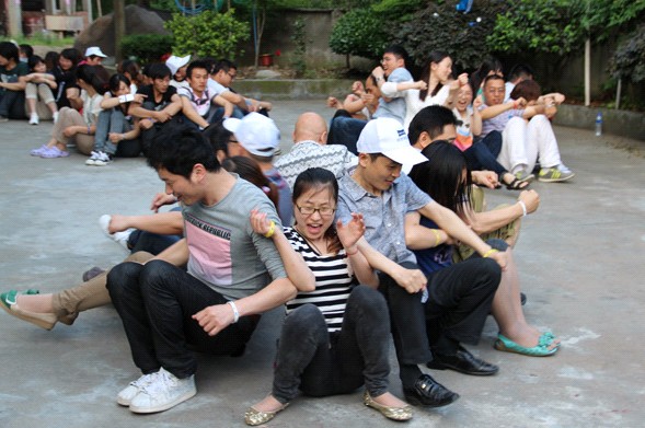 �������M���Ӊ��R�F���չһ����Ӗ�I֮������{��