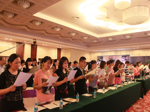 莎鯊家紡2012秋冬新品發(fā)布會璀璨召開