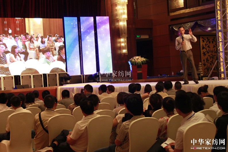 ȫ���������R�ۄPʢ2012�ﶬ��Ʒ�r�аl����