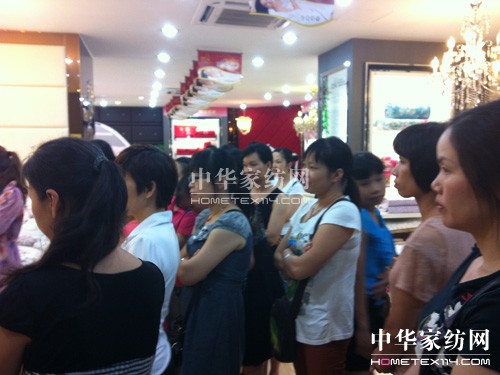 依諾雅家紡2012年廣西培訓(xùn)會(huì)在柳州召開