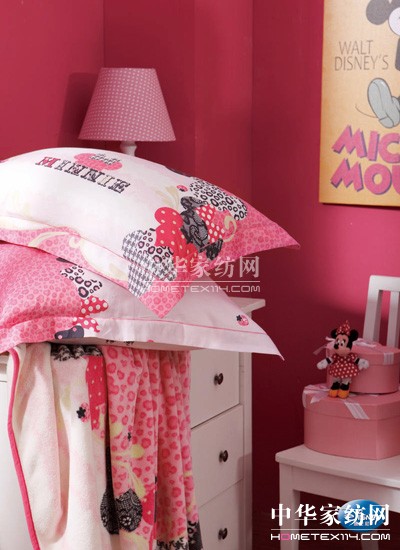 迪士尼家紡2012秋冬新品打造快樂時(shí)尚家
