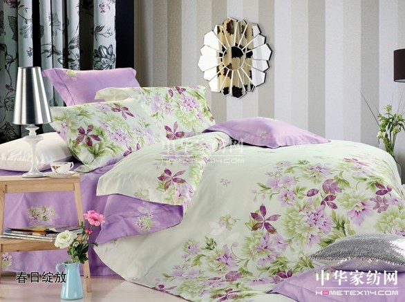 8��14�գ��Ӊ��R���㾎���ľGɫ��Y(ji��)