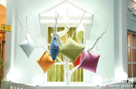 花香“四”溢 各領(lǐng)風(fēng)騷