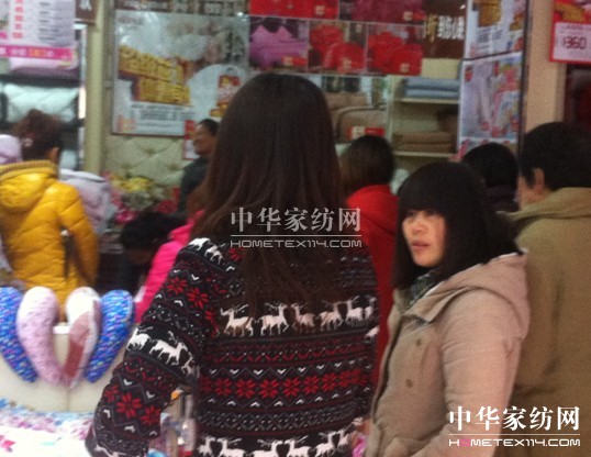 歐派臨沂旗艦店舉行大型促銷活動