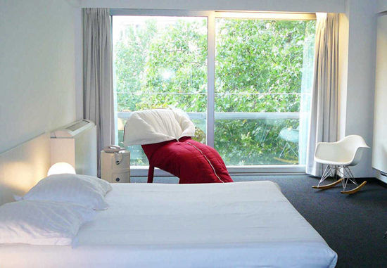 與棉被合為一體的椅子