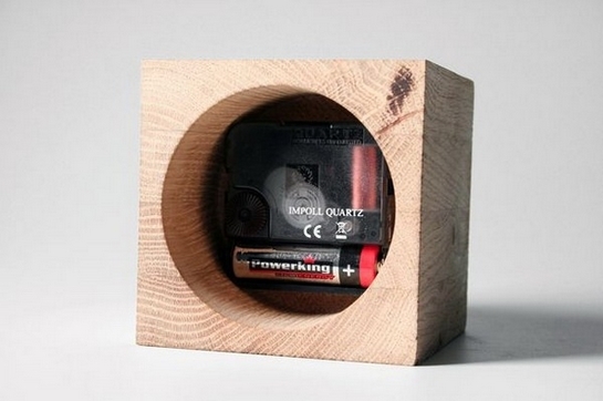 Focus簡約創意小鬧鐘