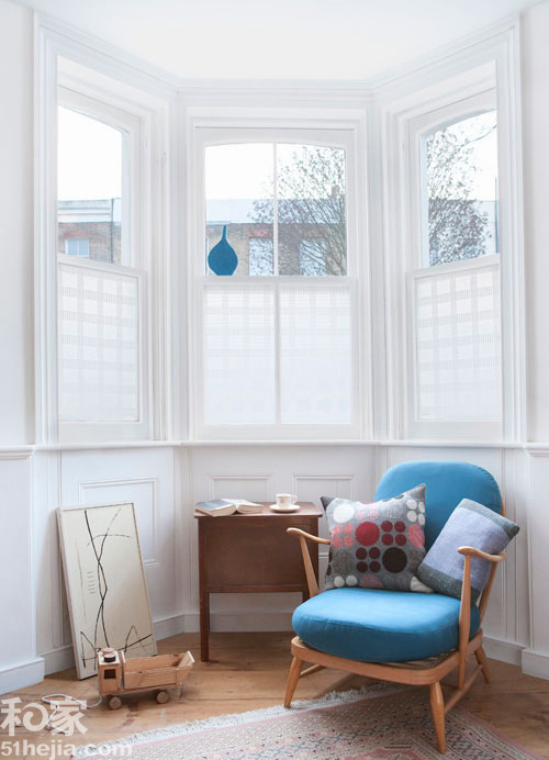 窗上作畫 創(chuàng)意磨砂窗貼靈動小窗