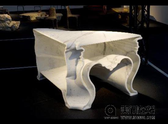 jorgelizarazo設計的“銀色天空”鋁毯