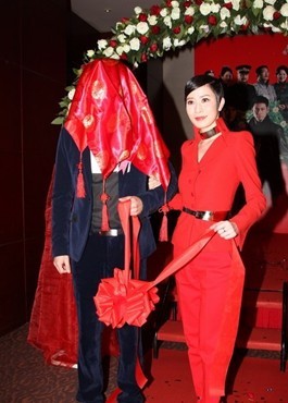 "嫁入豪門"將播佘詩曼聊擇偶觀