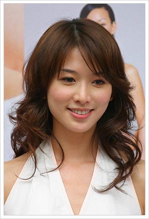 林志玲:前一段戀情不會(huì)影響我