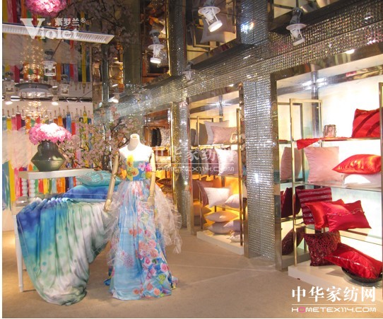 紫羅蘭 讓陳列藝術(shù)光芒綻放