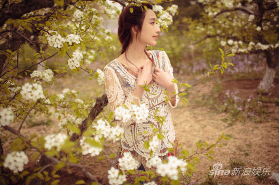 張儷寫真復古美如油畫 詮釋溫婉靜謐