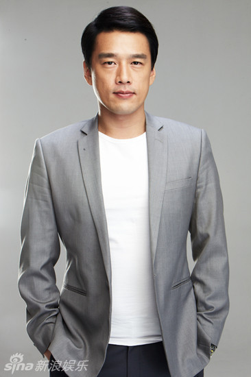 "小爸爸"主演定妝照馬伊琍飾李三妹