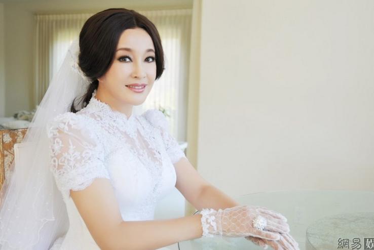 劉曉慶美國婚禮現(xiàn)場照曝光