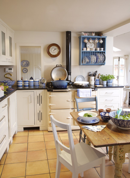 巧用色彩裝飾打造鄉村味十足的甜美廚房