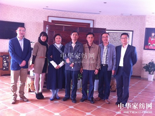 紅富士董事訪(fǎng)問(wèn)高校探尋校企合作新模式