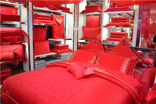 ʥ���R2014������Ʒ�l�����A�M���_