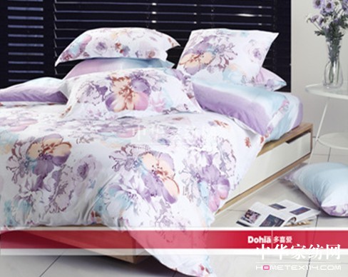 多喜愛打造床品的花花世界