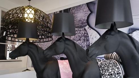 ӭ�R��͹ń����R��