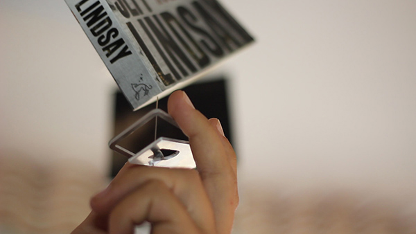 讓書漂浮起來的書架