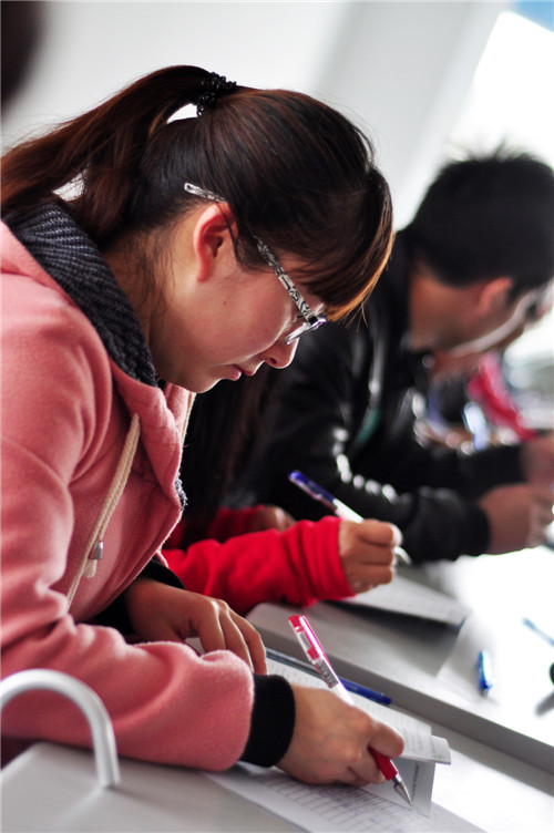 南方寢飾聯合山陽安全辦召開安全生產培訓