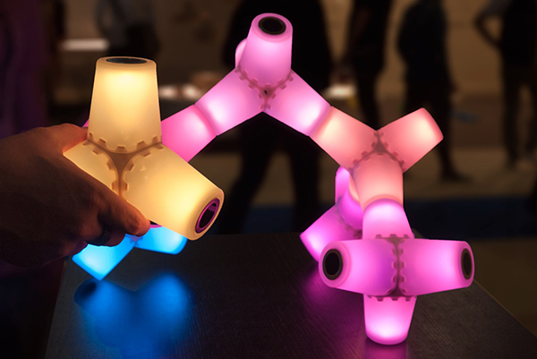 光彩奪目的交互式燈具設(shè)計