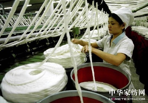 配套政策扶持振興新疆紡織服裝業(yè)