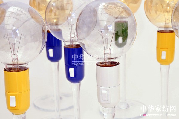 七彩香檳形狀臺燈點亮你的靈感