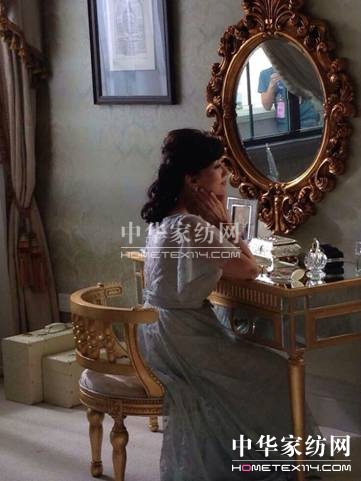 趙雅芝為博洋家紡拍攝品牌大片花絮曝光