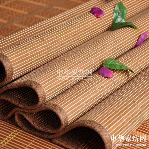 寶寶夏季睡涼席 謹(jǐn)防被刺傷
